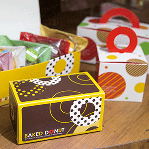 「ドーナツ」の箱
